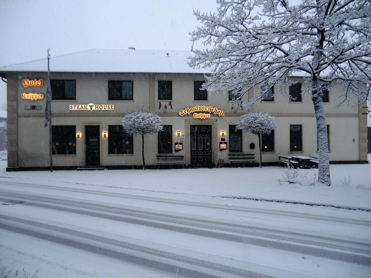 Hotel Knipper Lastrup 外观 照片