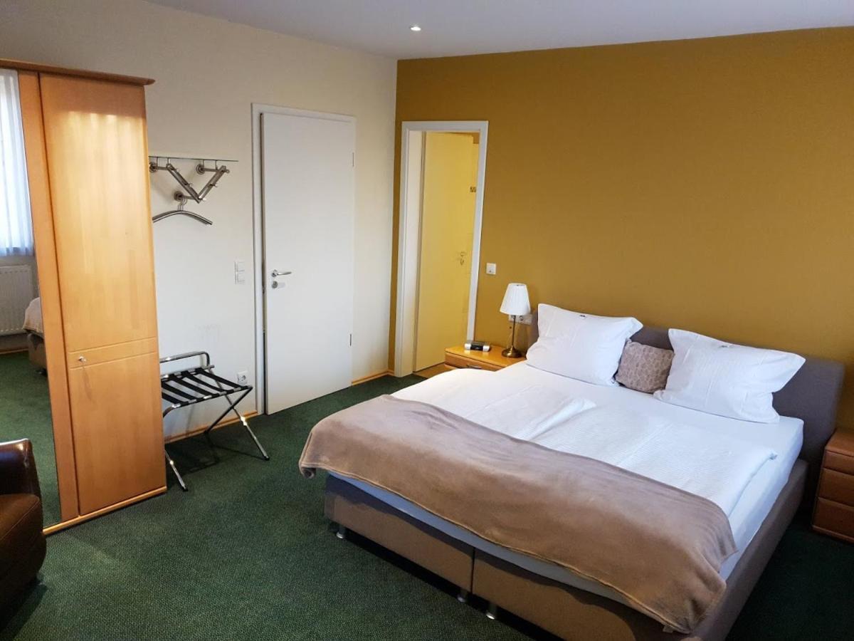 Hotel Knipper Lastrup 外观 照片